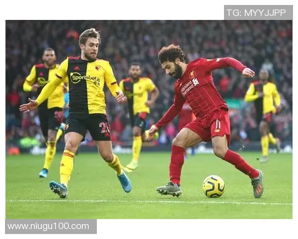 利物浦与沃特福德激战红牌频出比赛回顾与分析